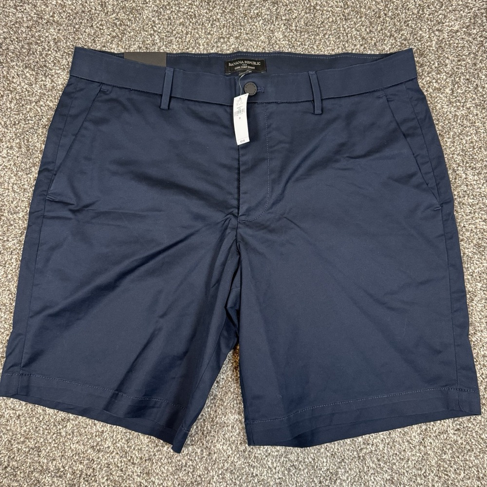 Banana Republic Core Temp Men's Chino Shorts 9" Inseam Navy Flat Front